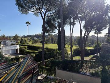 12-53013098fcab6c38b1379cd33298e050