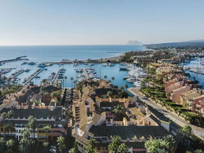 Image No.7-4 Bed Villa for sale