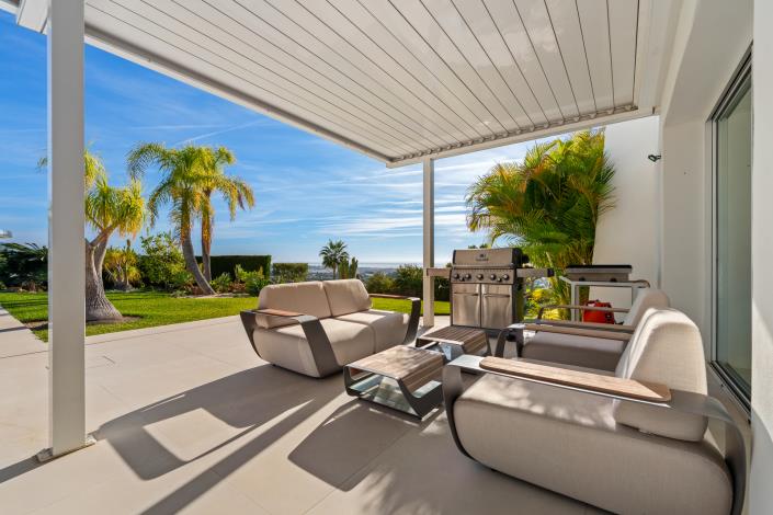 Image No.6-9 Bed Villa for sale