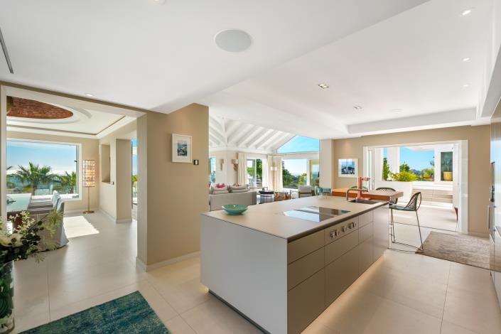 Image No.27-9 Bed Villa for sale