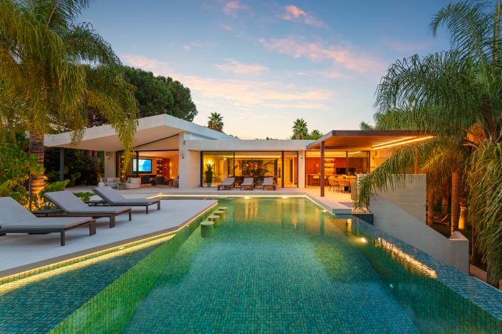 Image No.38-5 Bed Villa for sale