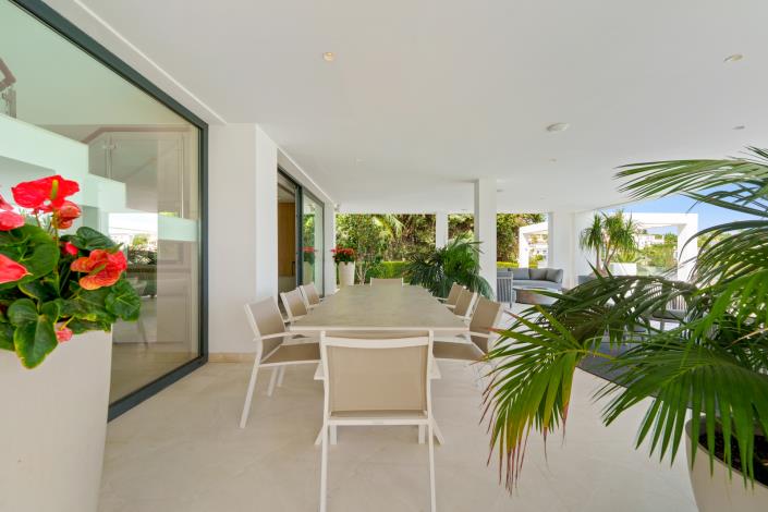 Image No.17-5 Bed Villa for sale