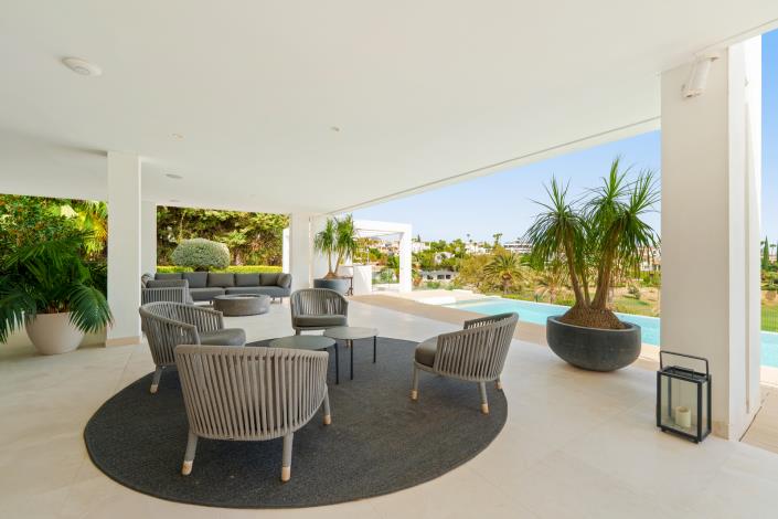 Image No.5-5 Bed Villa for sale