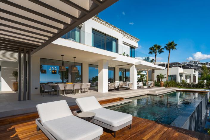 Image No.4-6 Bed Villa for sale