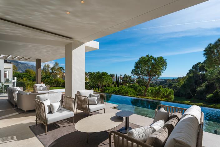 Image No.5-6 Bed Villa for sale