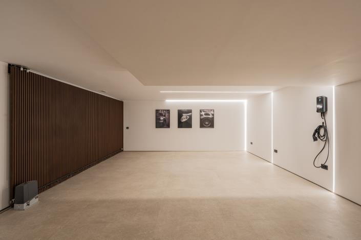 Image No.21-6 Bed Villa for sale