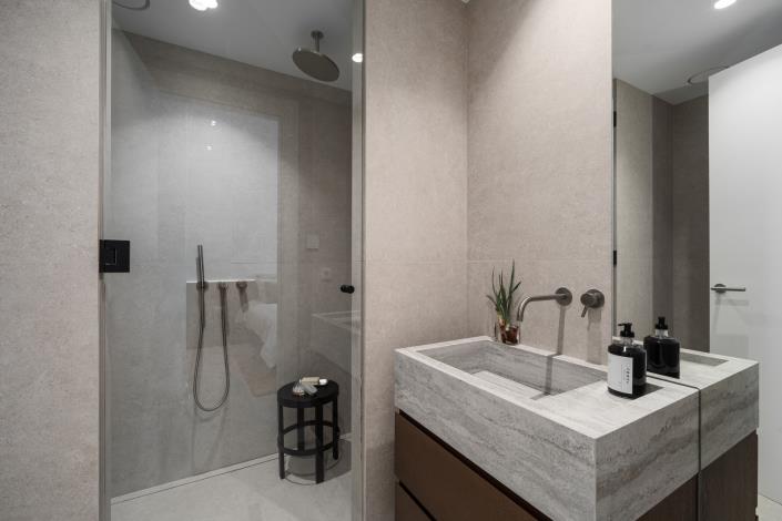 Image No.18-4 Bed Villa for sale