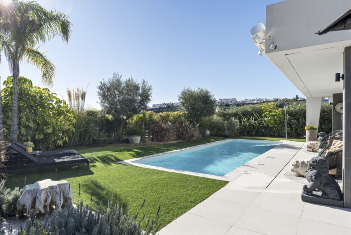 Image No.2-4 Bed Villa / Detached for sale