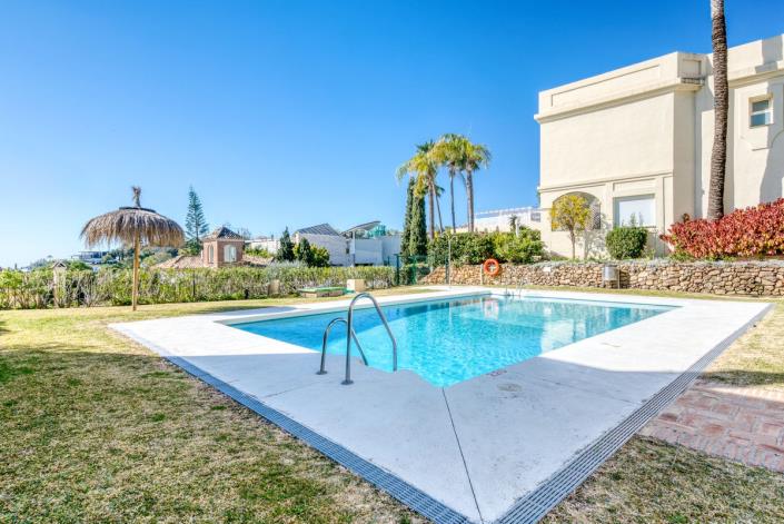 Image No.10-3 Bed Townhouse for sale