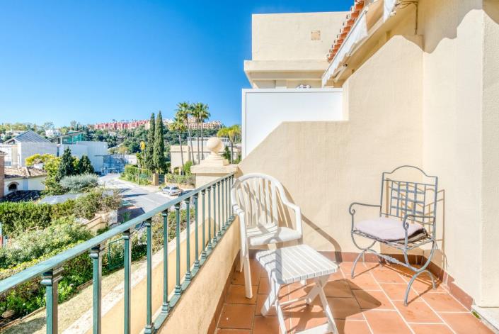 Image No.28-3 Bed Townhouse for sale