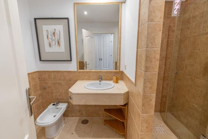 Image No.12-Appartement de 3 chambres à vendre à Estepona