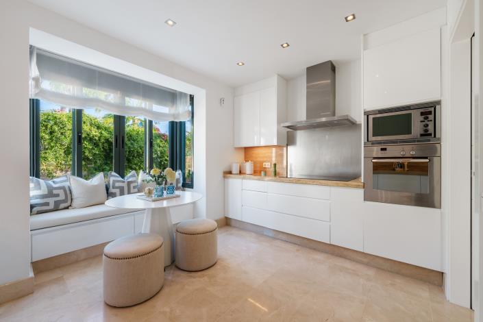 Image No.33-4 Bed Villa for sale