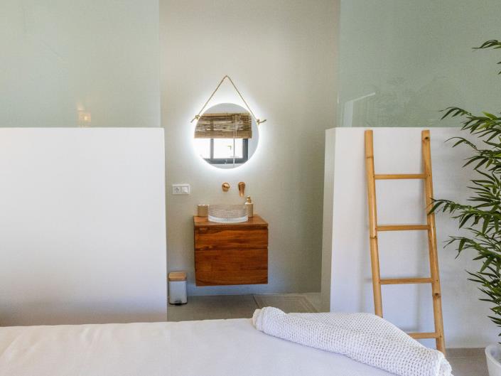 Image No.32-3 Bed Villa for sale