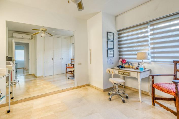 Image No.9-2 Bed Apartment for sale