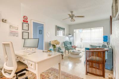 11-20939a0134ad724a8cb2a801094d15a4