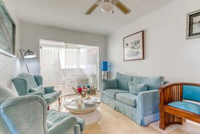 13-5fd73dea700db77384c091ca9818b1a9