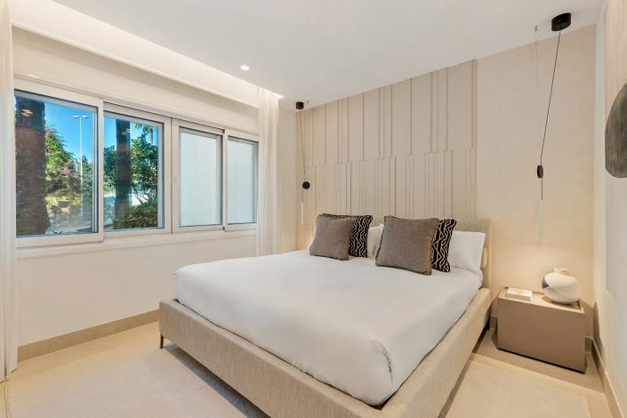 Image No.17-3 Bed Apartment for sale