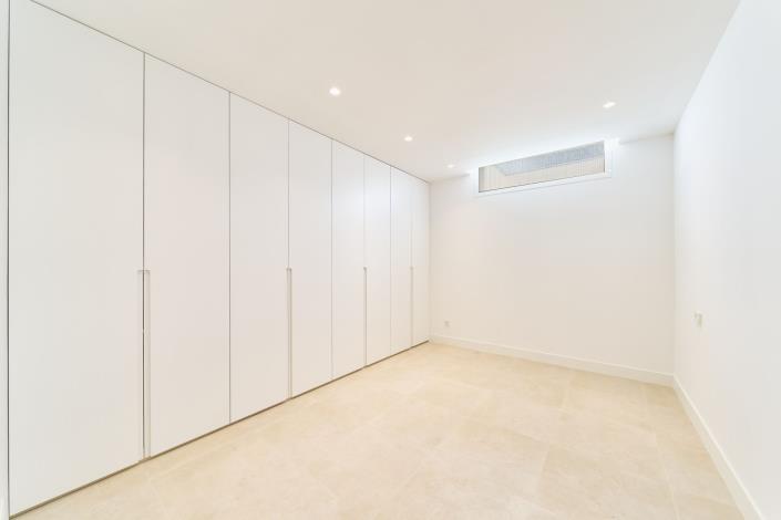 Image No.33-5 Bed Villa for sale