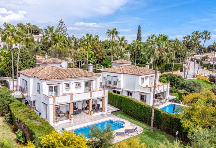 Image No.2-4 Bed Villa for sale