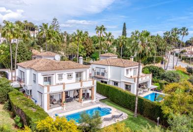 2-5bd7b9d04b45e33852eaf0ec6670150d