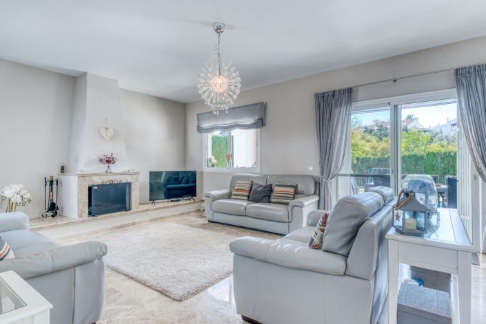 Image No.5-4 Bed Villa for sale