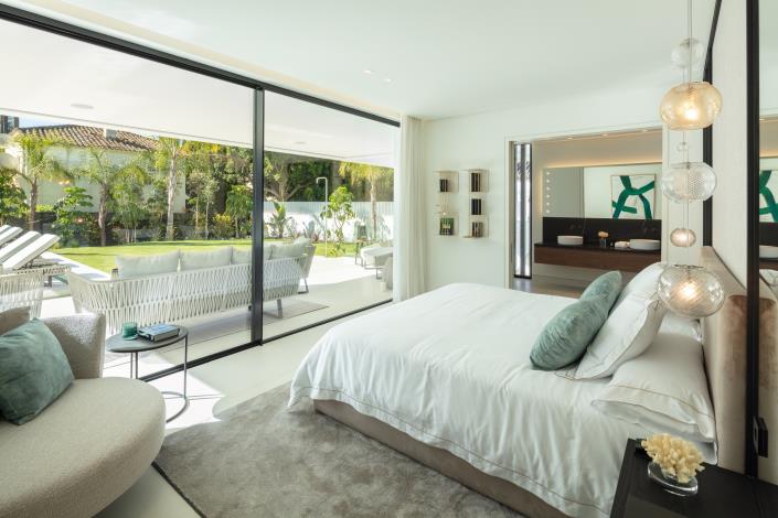 Image No.7-5 Bed Villa for sale