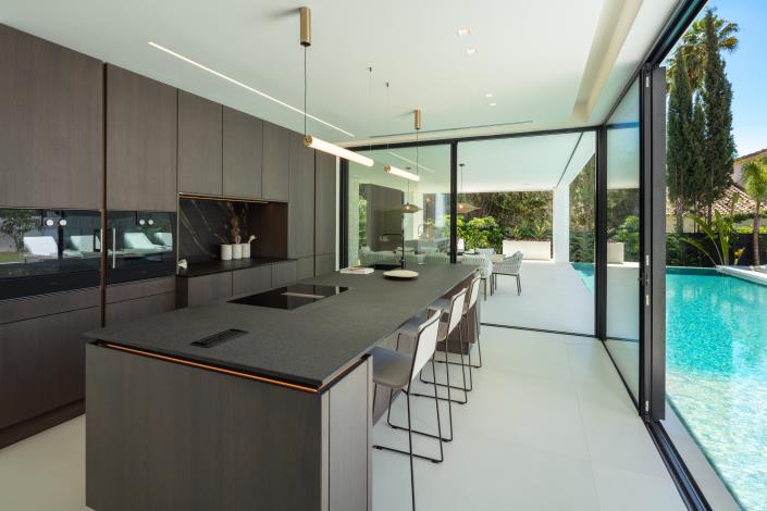 Image No.21-5 Bed Villa for sale