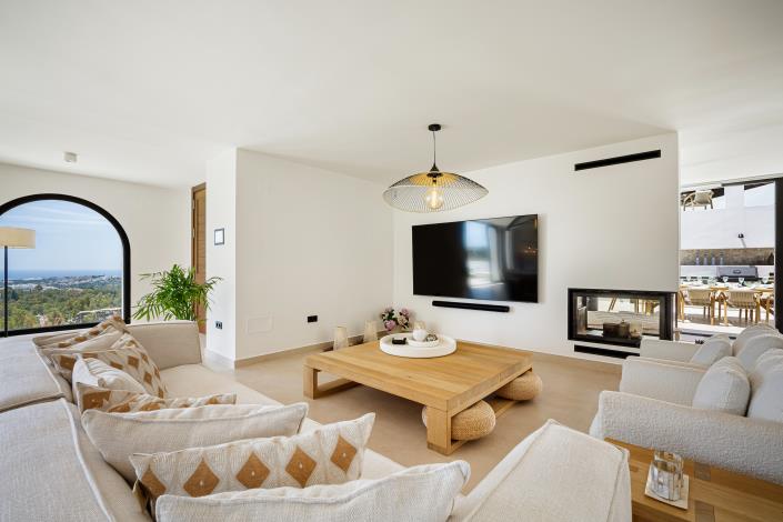 Image No.3-5 Bed Villa for sale