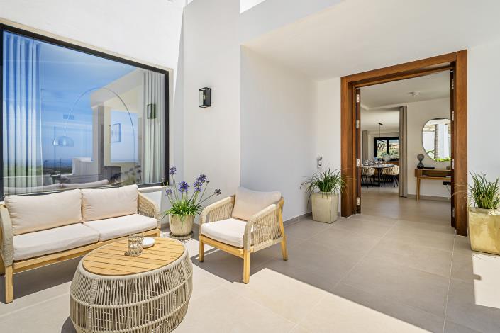 Image No.8-5 Bed Villa for sale