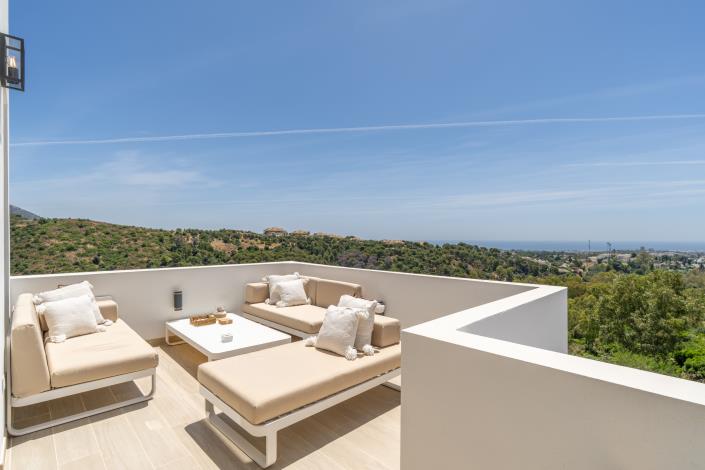 Image No.38-5 Bed Villa for sale