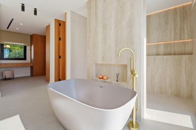 LucianoElviriaPicutresLarge-7