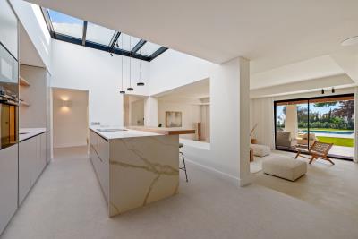 LucianoElviriaPicutresLarge-10