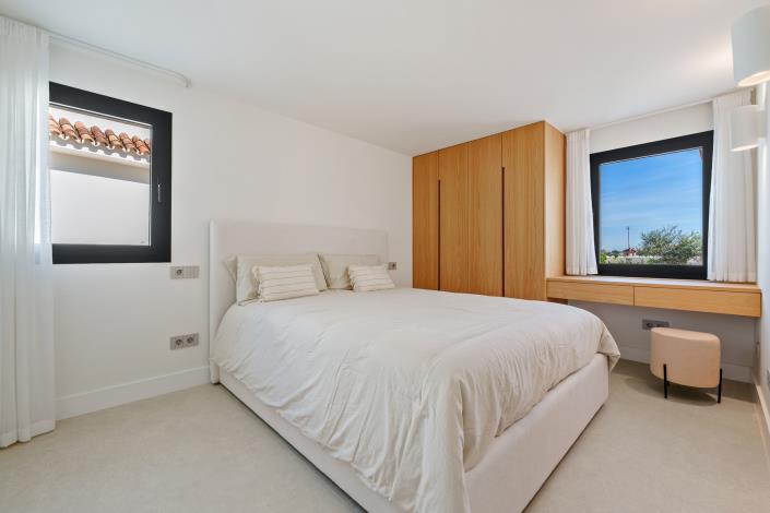 Image No.22-5 Bed Villa for sale