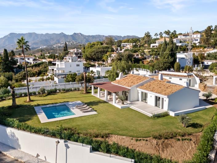 Image No.36-5 Bed Villa for sale