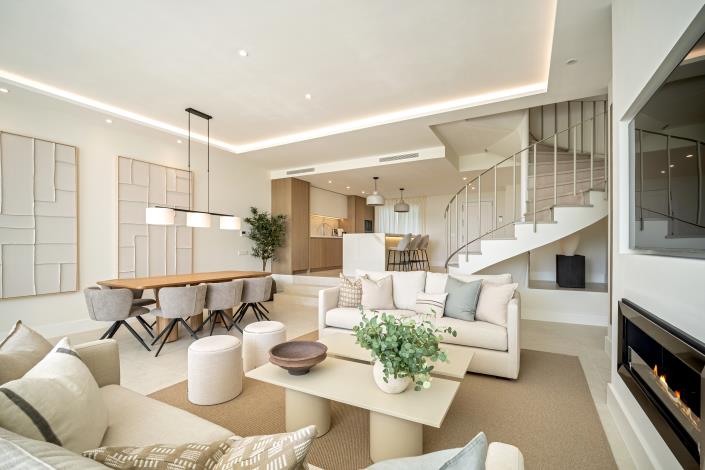 Image No.5-4 Bed Townhouse for sale