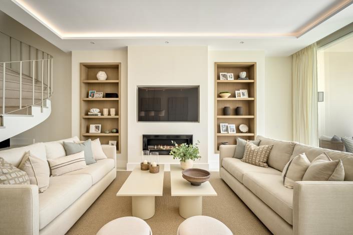 Image No.7-4 Bed Townhouse for sale