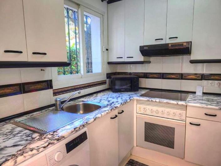 Image No.10-2 Bed Apartment for sale