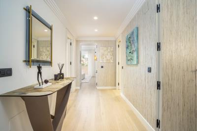 Penthouse-Albatros-2