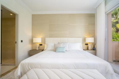 Penthouse-Albatros-3