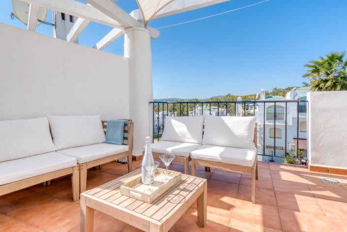 Image No.7-2 Bed Townhouse for sale