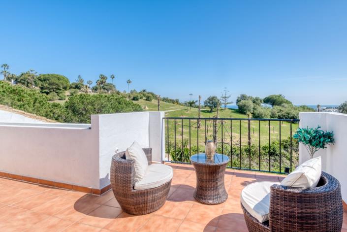 Image No.24-2 Bed Townhouse for sale