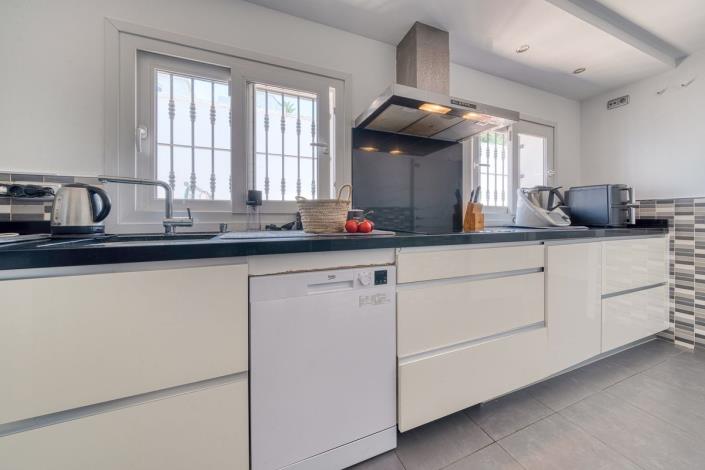 Image No.30-Villa de 5 chambres à vendre à Estepona