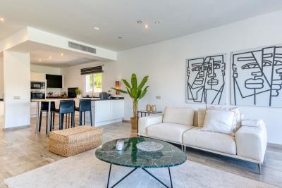 7-aa4cc561180b369757c0bb4af9886cd3