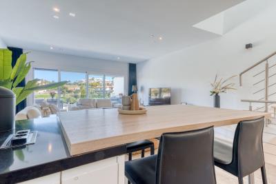 12-53013098fcab6c38b1379cd33298e050