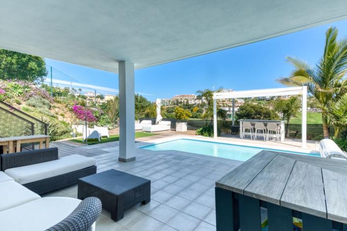 Image No.25-3 Bed Semi-Detached for sale