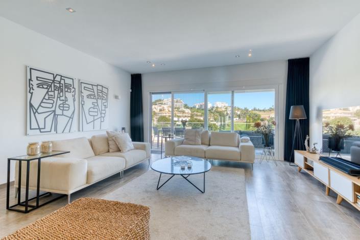 Image No.33-3 Bed Semi-Detached for sale