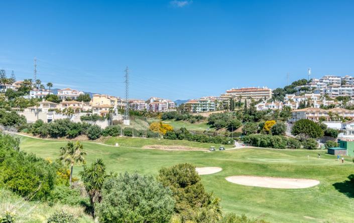 Image No.49-3 Bed Semi-Detached for sale