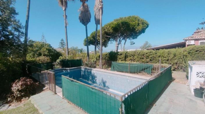 Image No.8-4 Bed Villa for sale