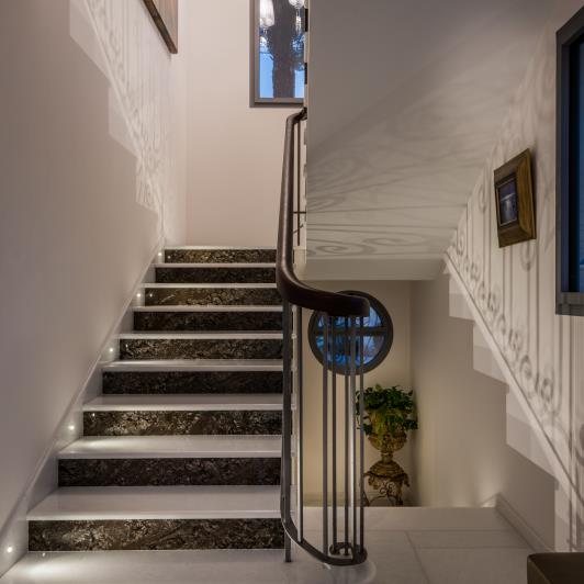 Image No.8-6 Bed Villa for sale