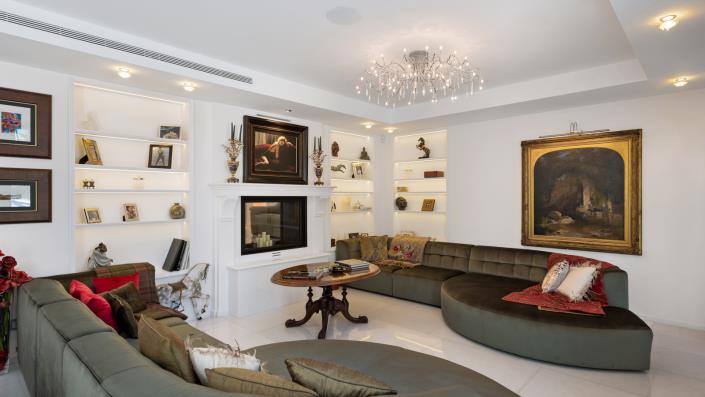 Image No.4-6 Bed Villa for sale